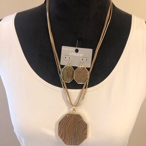 Chico’s pretty necklace and matching earrings set